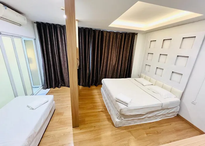 V Hotel Melaka 
